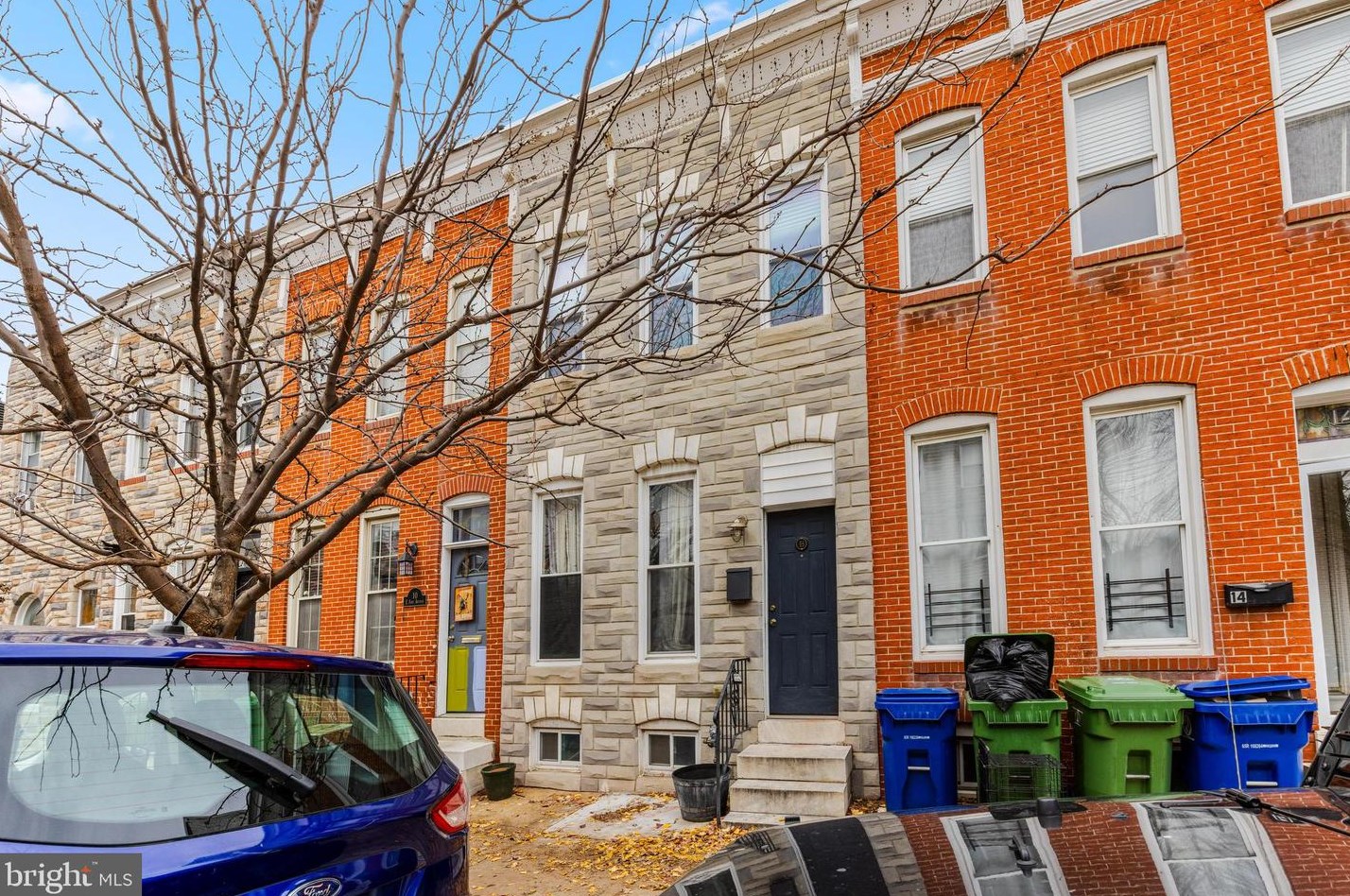 12 Fort Ave, Baltimore, MD 21230-4526