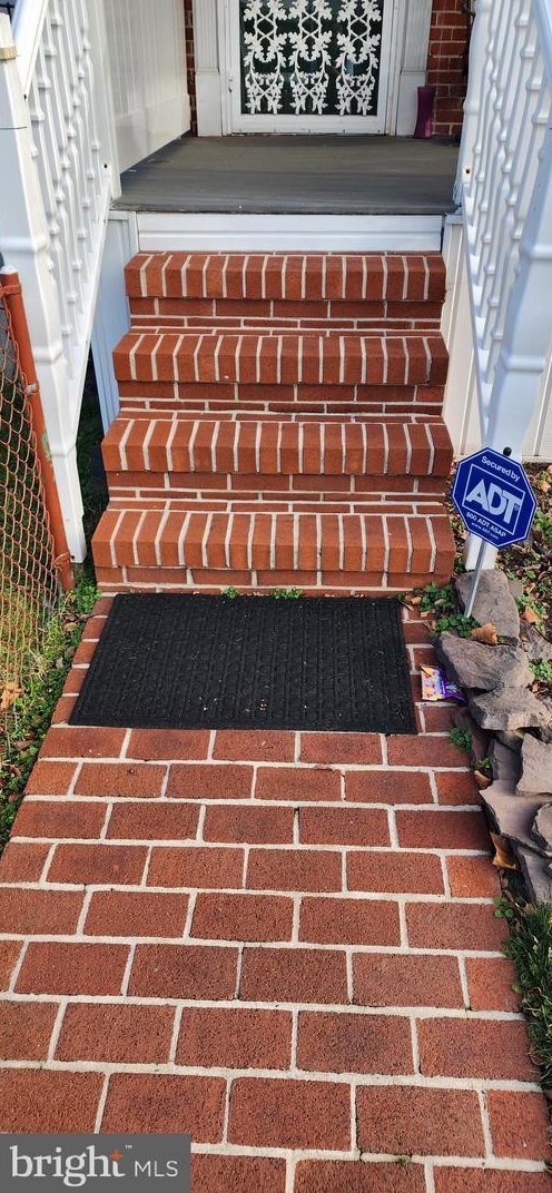 2057 Harman Ave, Baltimore, MD 21230-1510