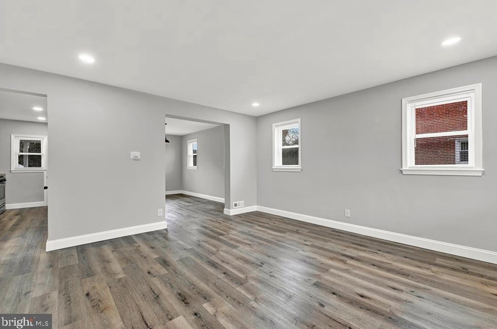 4007 Emmart Ave, Baltimore, MD 21215-3503