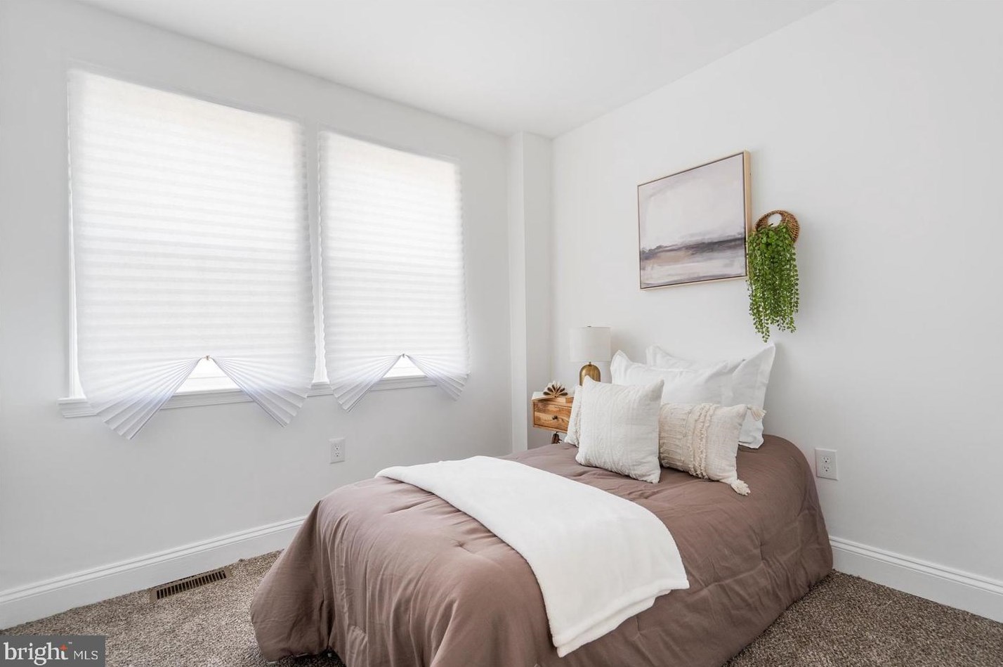 1017 Woodington Rd, Baltimore MD  21229-1839 exterior