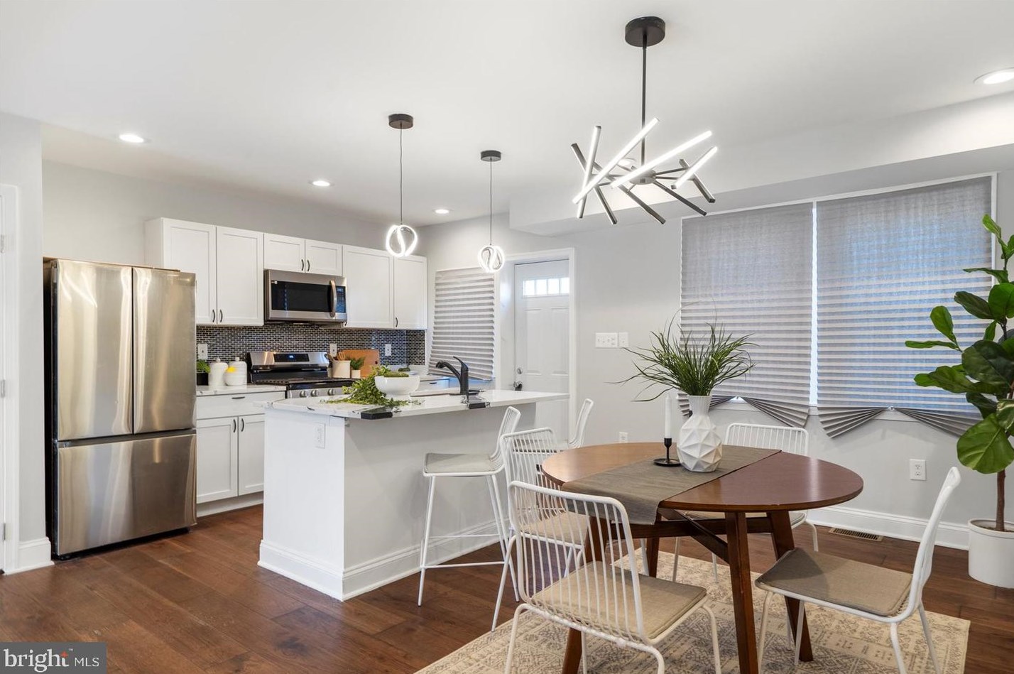 1017 Woodington Rd, Baltimore MD  21229-1839 exterior