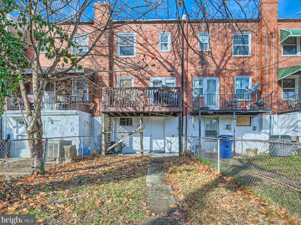 749 Woodington Rd, Baltimore MD  21229-1845 exterior