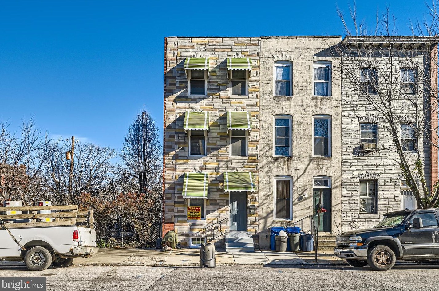 235 Stricker St, Baltimore MD  21223-3113 exterior