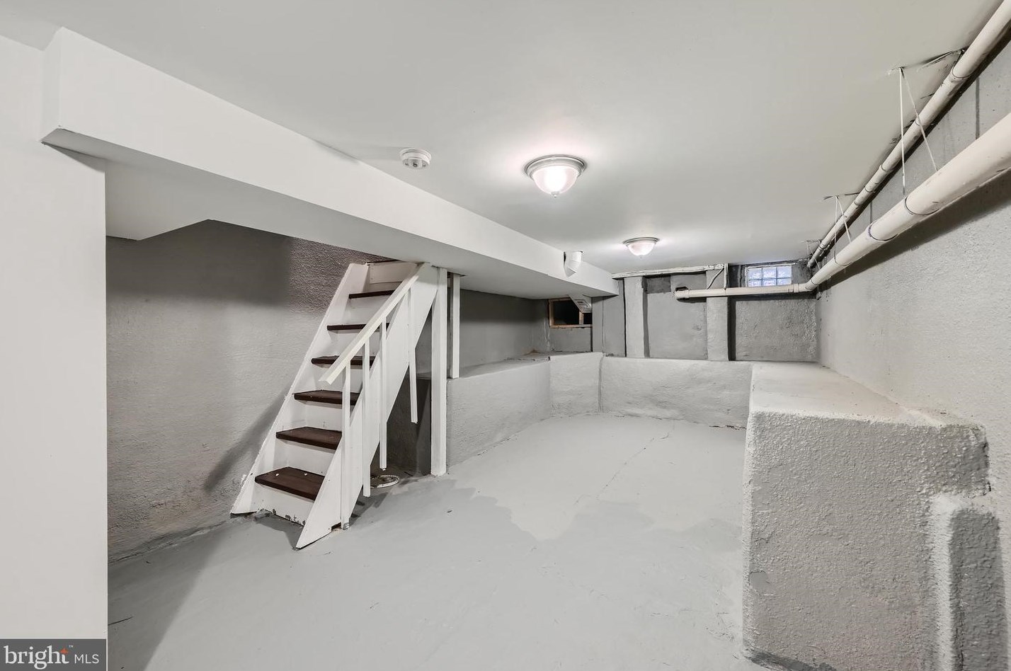 235 Stricker St, Baltimore MD  21223-3113 exterior