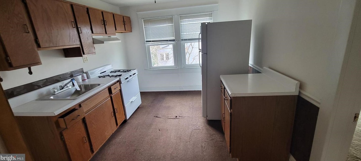 2701 Evergreen Ave, Baltimore, MD 21214-1734