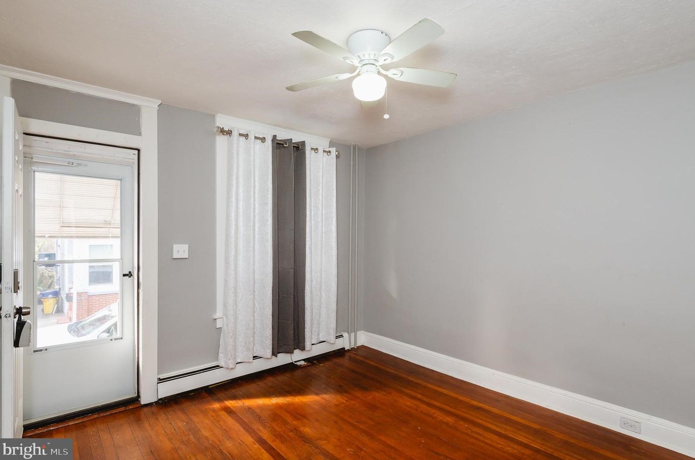 3321 Elm Ave, Baltimore MD  21211-2726 exterior