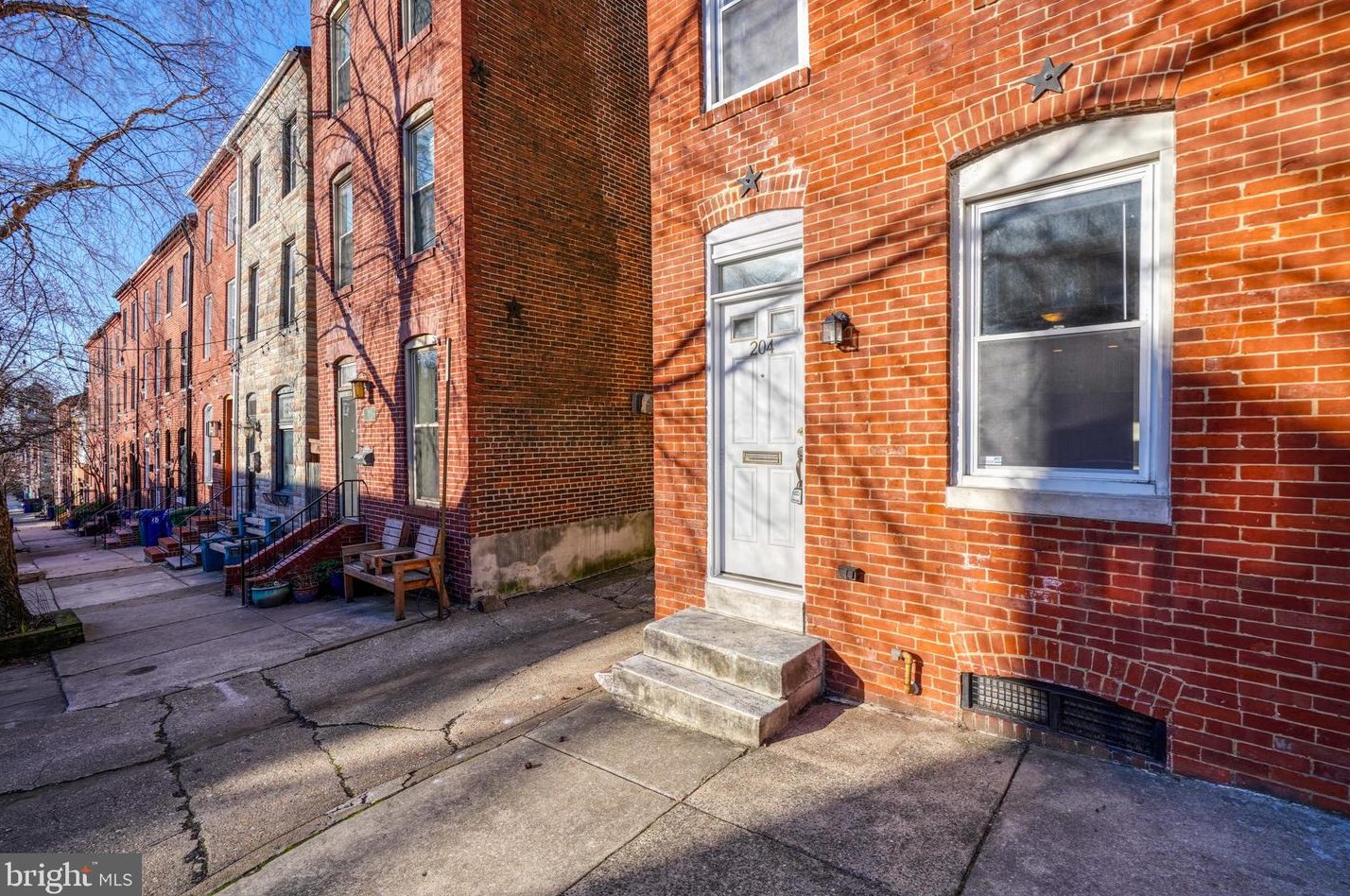 204 Chester St, Baltimore MD  21231-1301 exterior