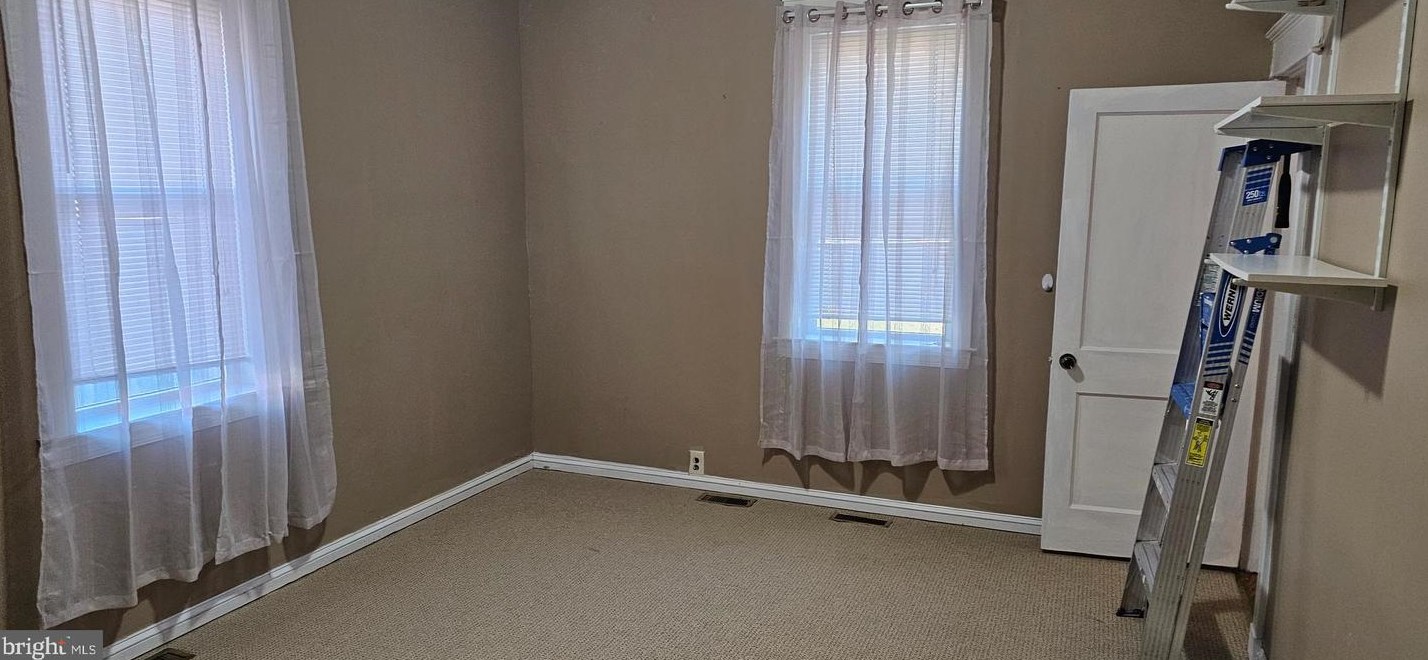 1607 Dundalk Ave, Baltimore MD  21222-1034 exterior