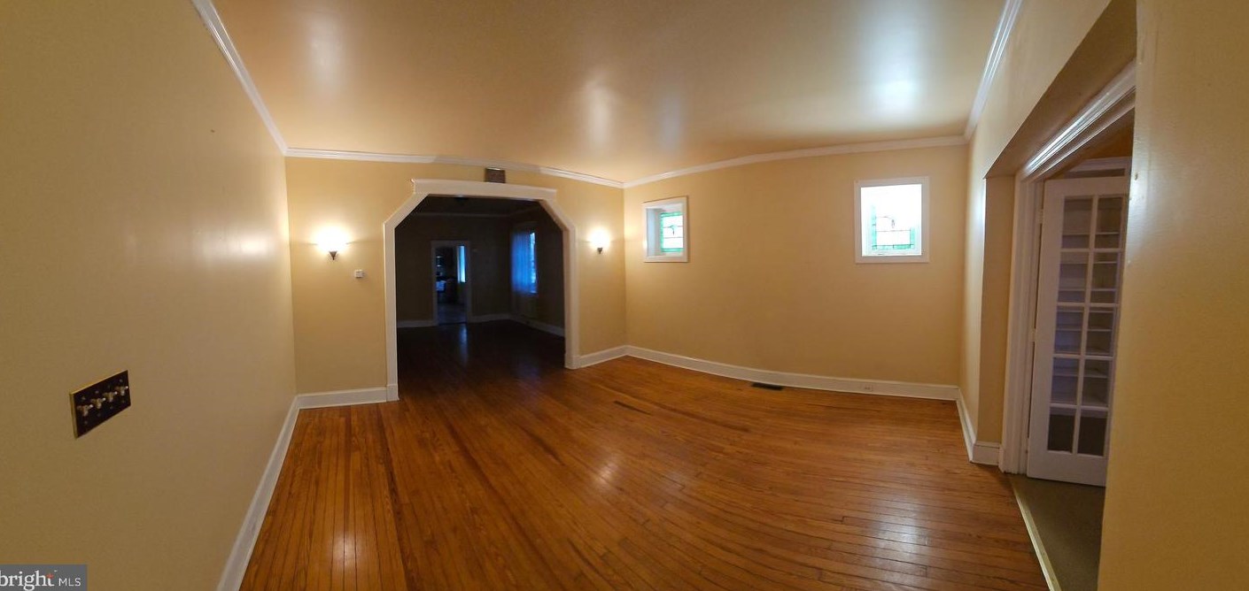 1607 Dundalk Ave, Baltimore MD  21222-1034 exterior