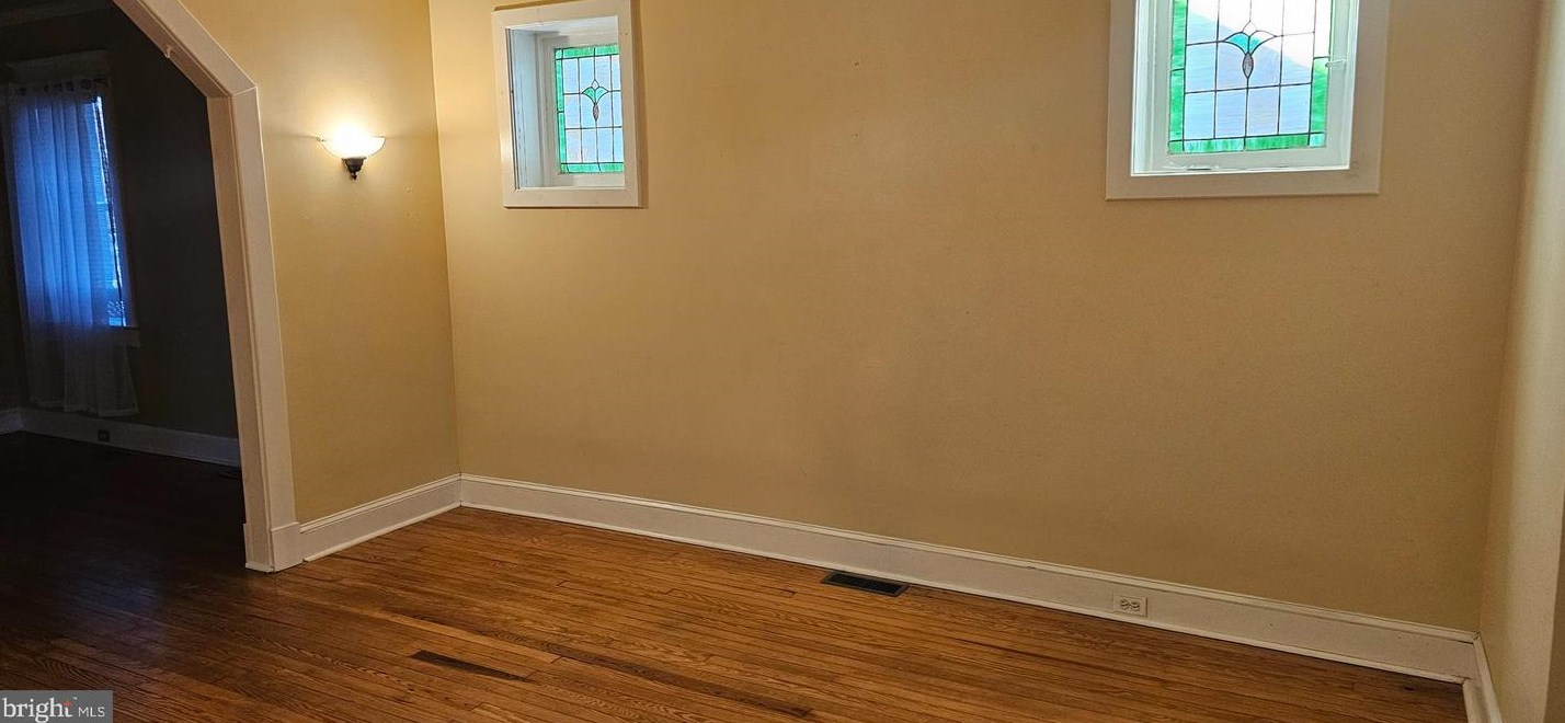 1607 Dundalk Ave, Baltimore MD  21222-1034 exterior