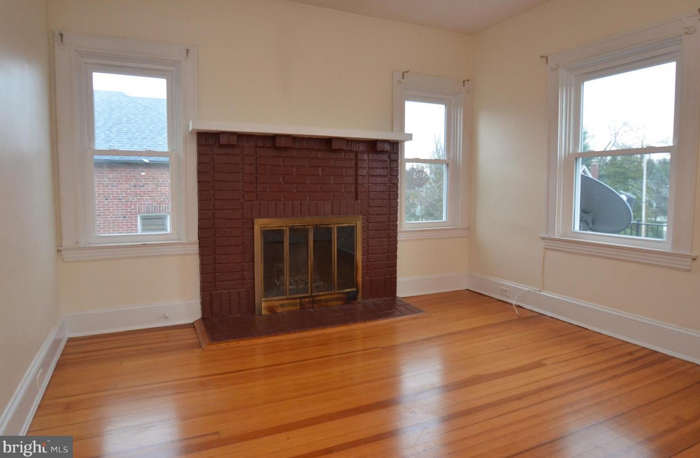 310 Lake Ave, Baltimore MD  21212-2500 exterior