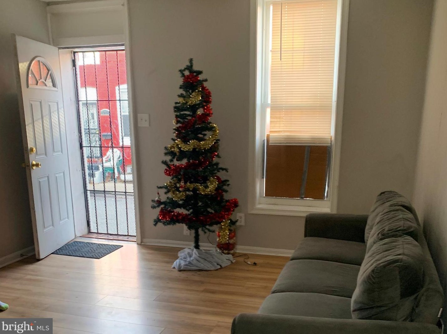 2024 Etting St, Baltimore, MD 21217-3328