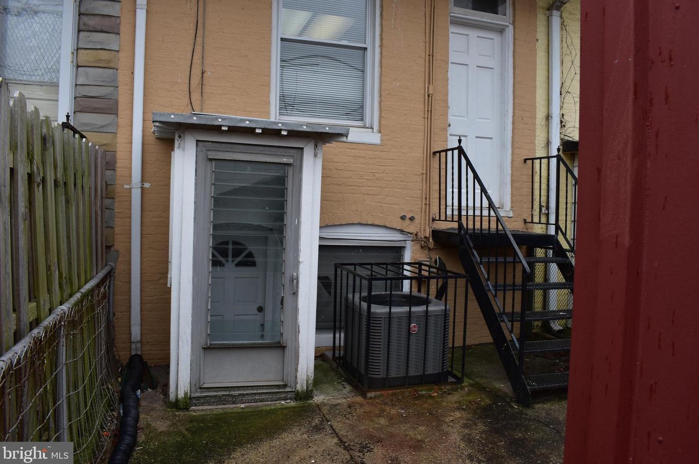 3022 Chesterfield Ave, Baltimore MD  21213-1702 exterior