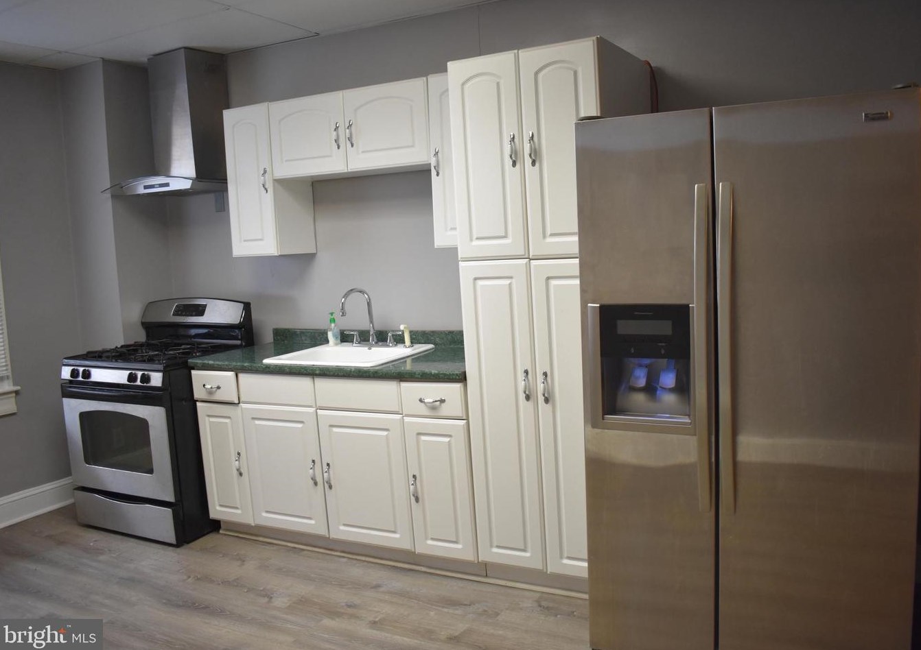 3022 Chesterfield Ave, Baltimore MD  21213-1702 exterior