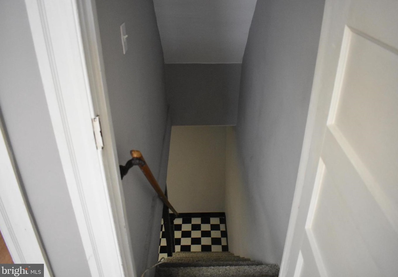 3022 Chesterfield Ave, Baltimore MD  21213-1702 exterior