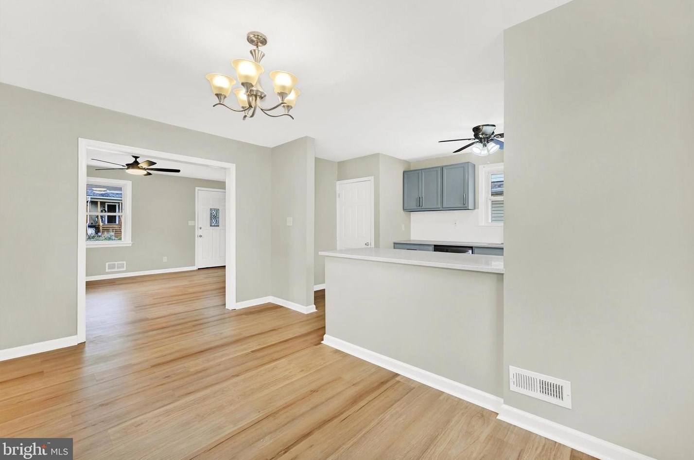 3206 Mary Ave, Baltimore MD 21206-2631 exterior