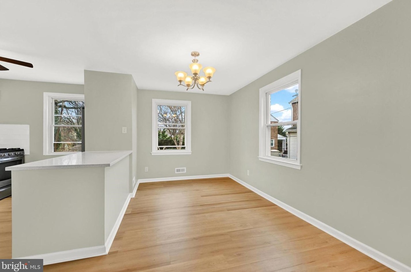 3206 Mary Ave, Baltimore MD 21206-2631 exterior