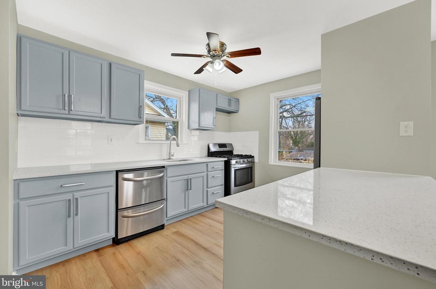 3206 Mary Ave, Baltimore MD 21206-2631 exterior