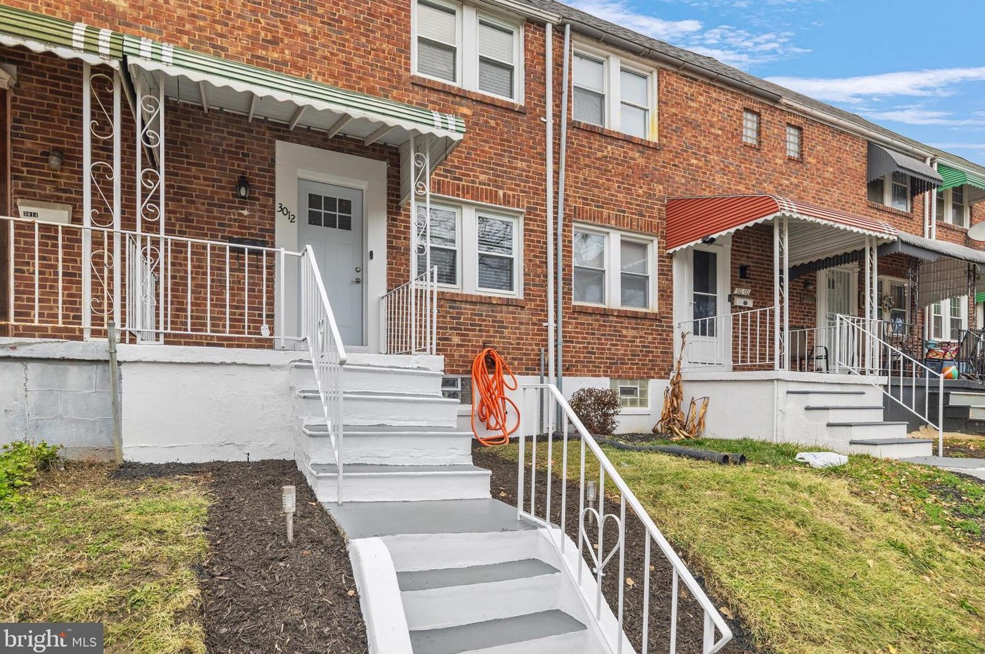 3012 Grantley Ave, Baltimore, MD 21215-6617