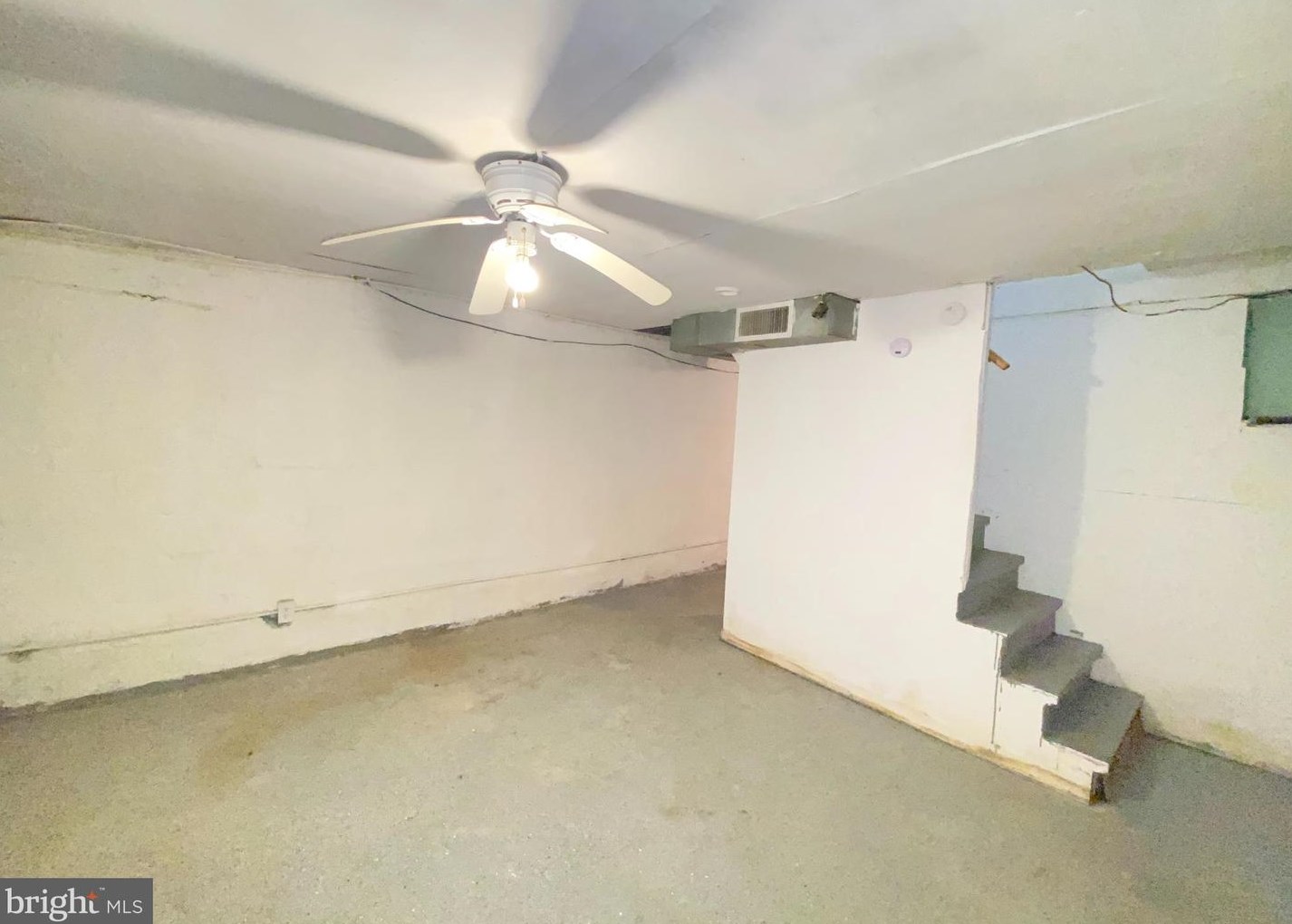 403 Seagull Ave, Baltimore MD  21225-1217 exterior