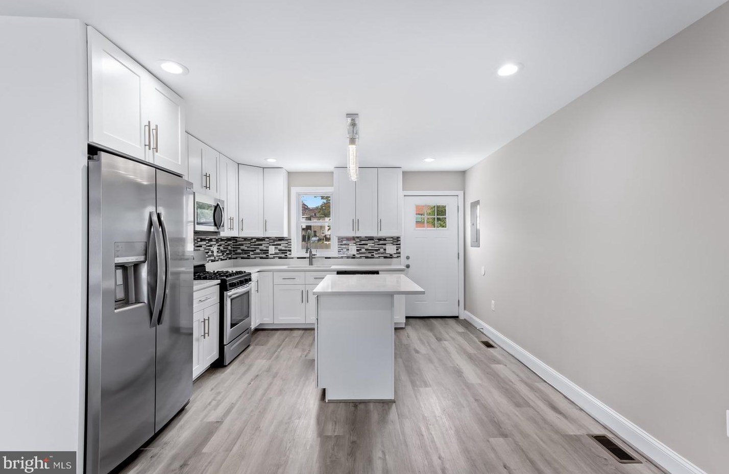 522 Patterson Park Ave, Baltimore MD  21205-3132 exterior