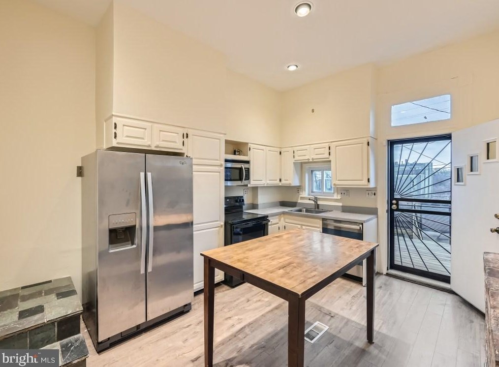 729 Reservoir St, Baltimore MD  21217-4616 exterior