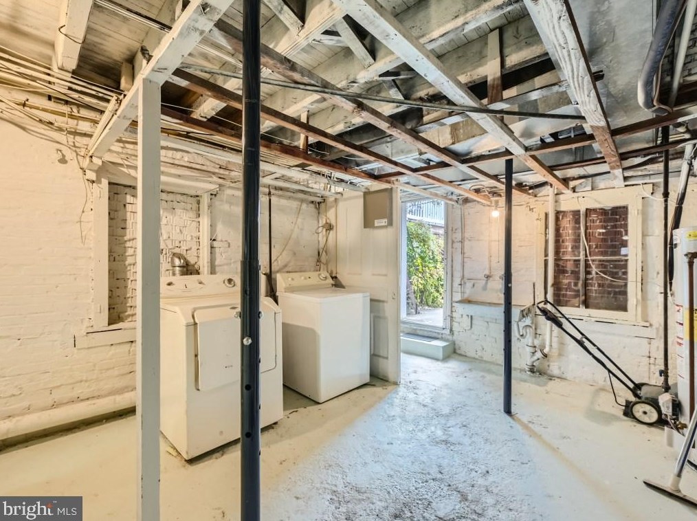 729 Reservoir St, Baltimore MD  21217-4616 exterior