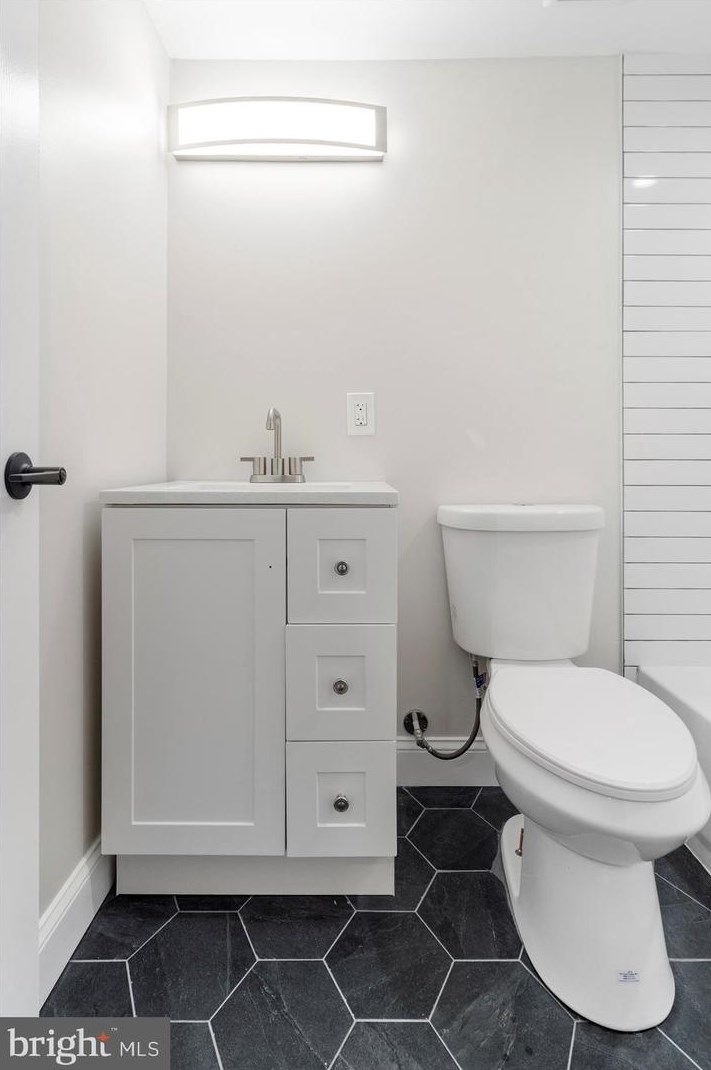 2103 Barclay St, Baltimore MD 21218-5846 exterior