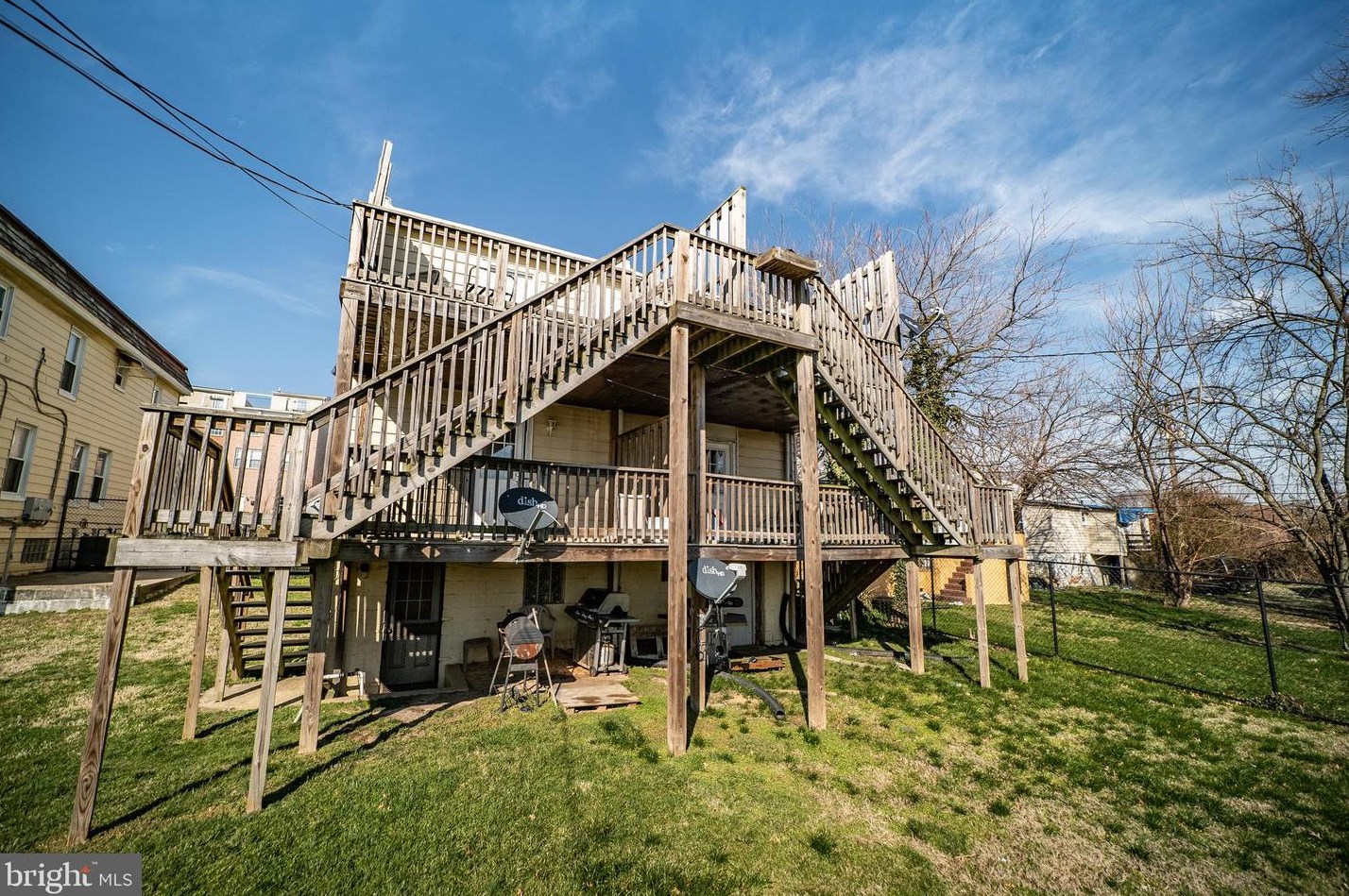 6109 Danville Ave, Baltimore MD 21224-6140 exterior