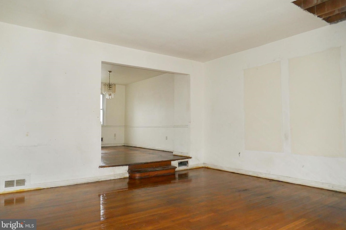 6119 Edlynne Rd, Baltimore, MD 21239-1927