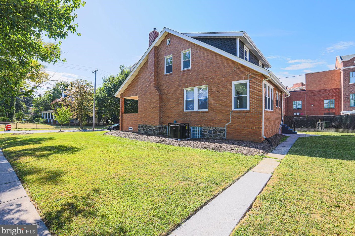 3414 Denison Rd, Baltimore MD  21215-7310 exterior