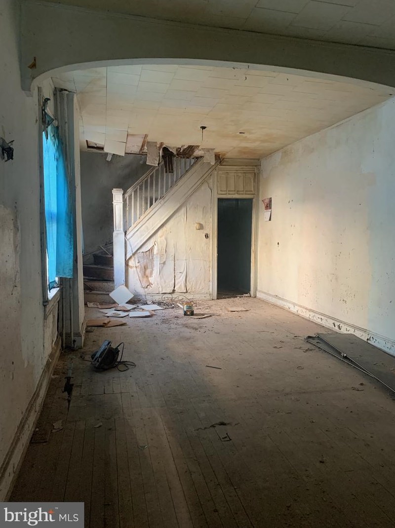 725 Streeper St, Baltimore MD  21205-2715 exterior