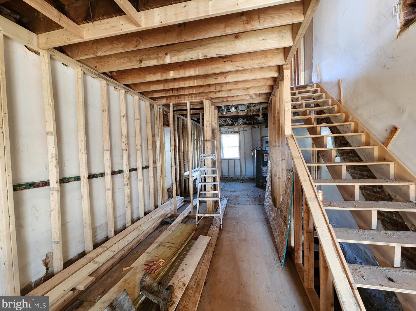 1822 E 28th St, Baltimore, MD 21218