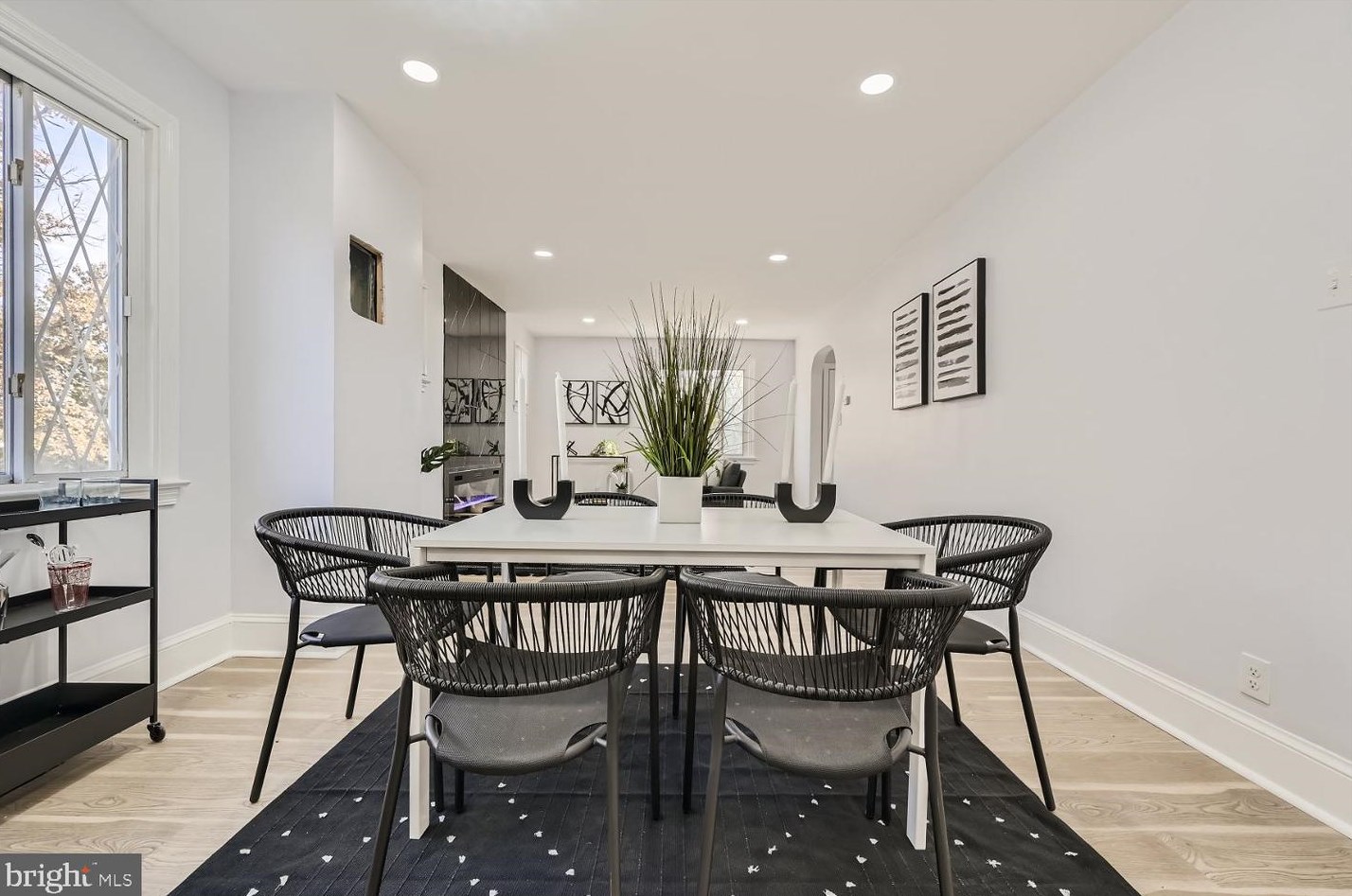 5318 The Alameda, Baltimore MD 21218-1359 exterior