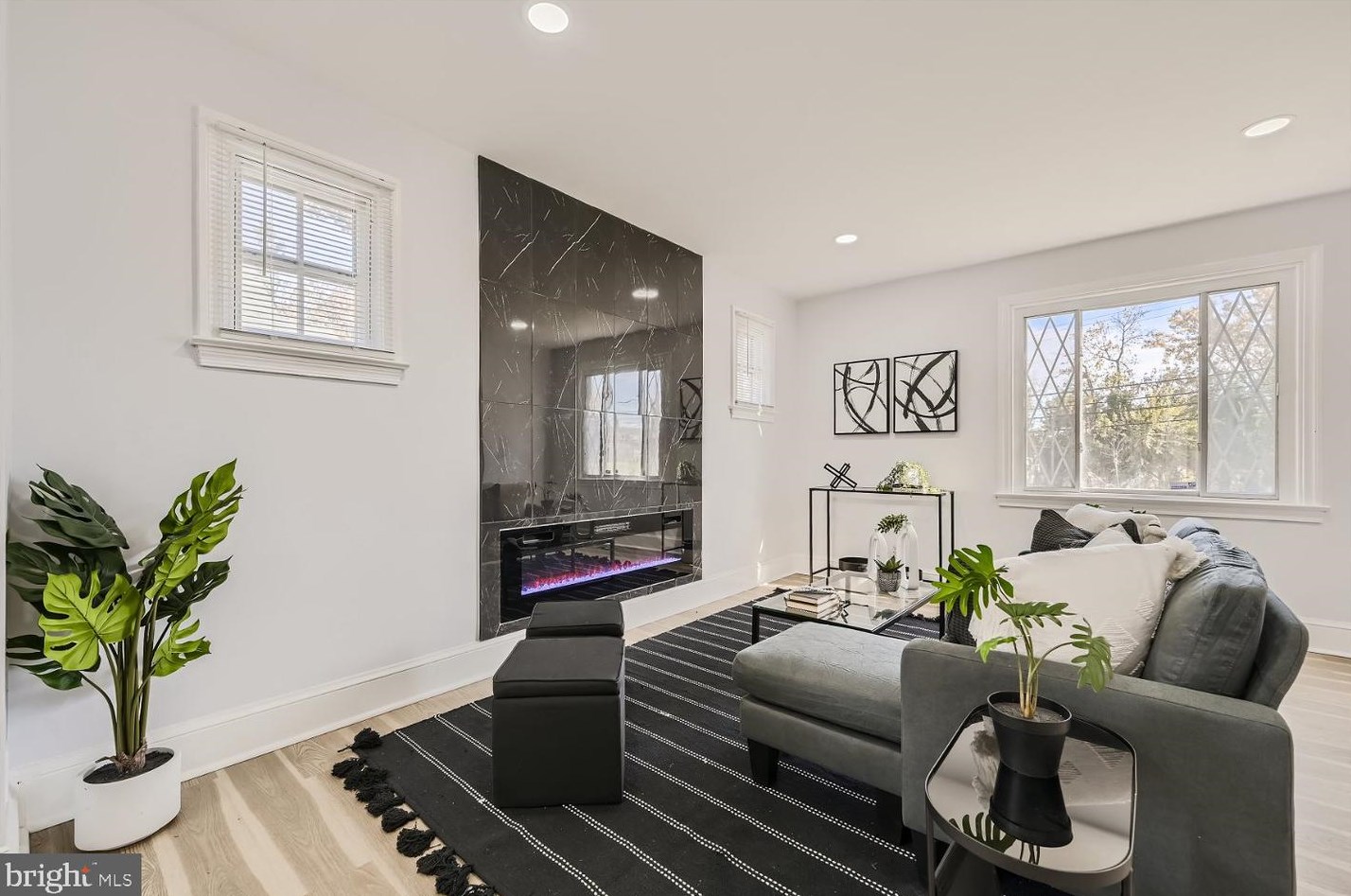 5318 The Alameda, Baltimore MD 21218-1359 exterior