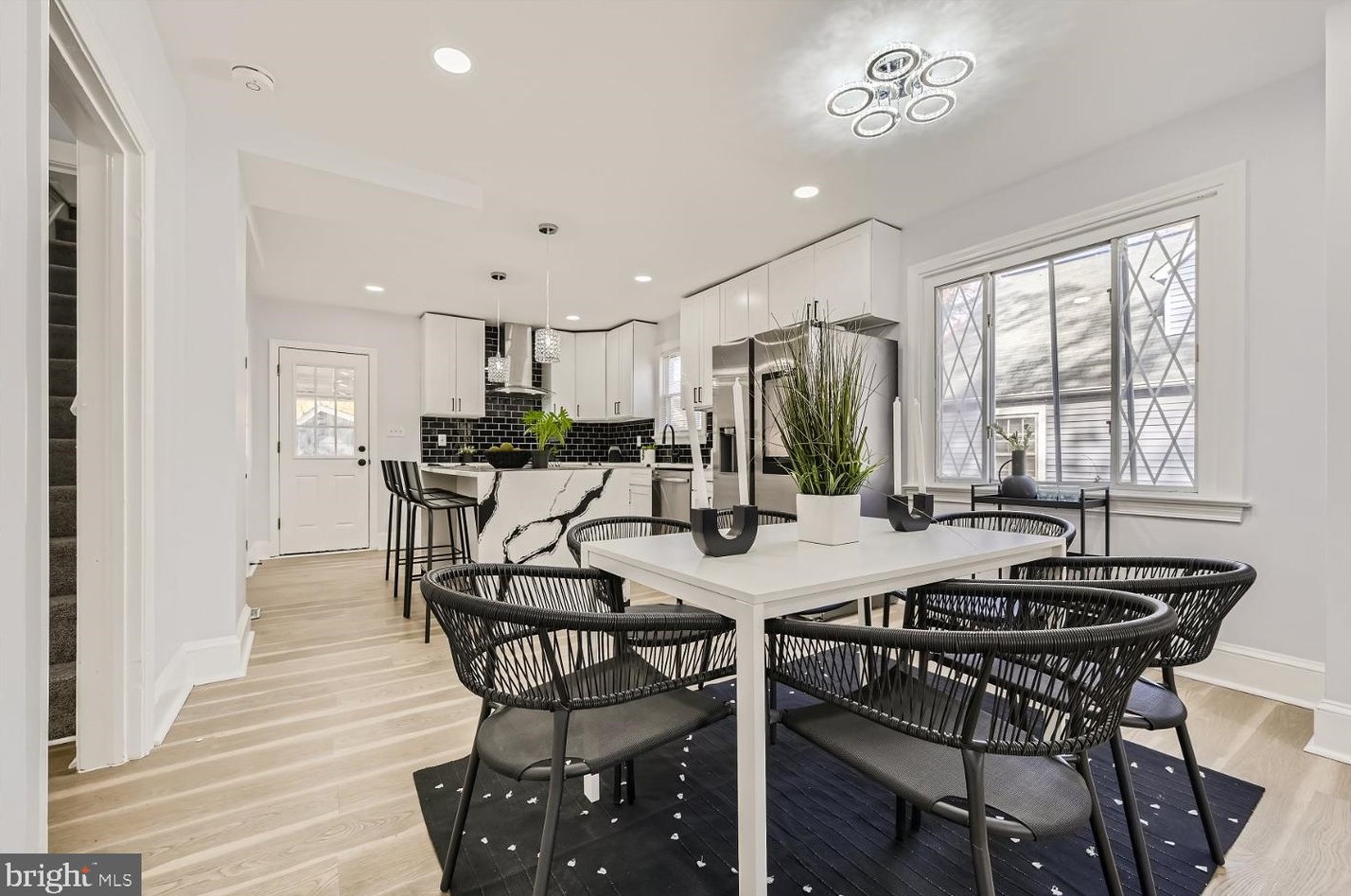 5318 The Alameda, Baltimore MD 21218-1359 exterior