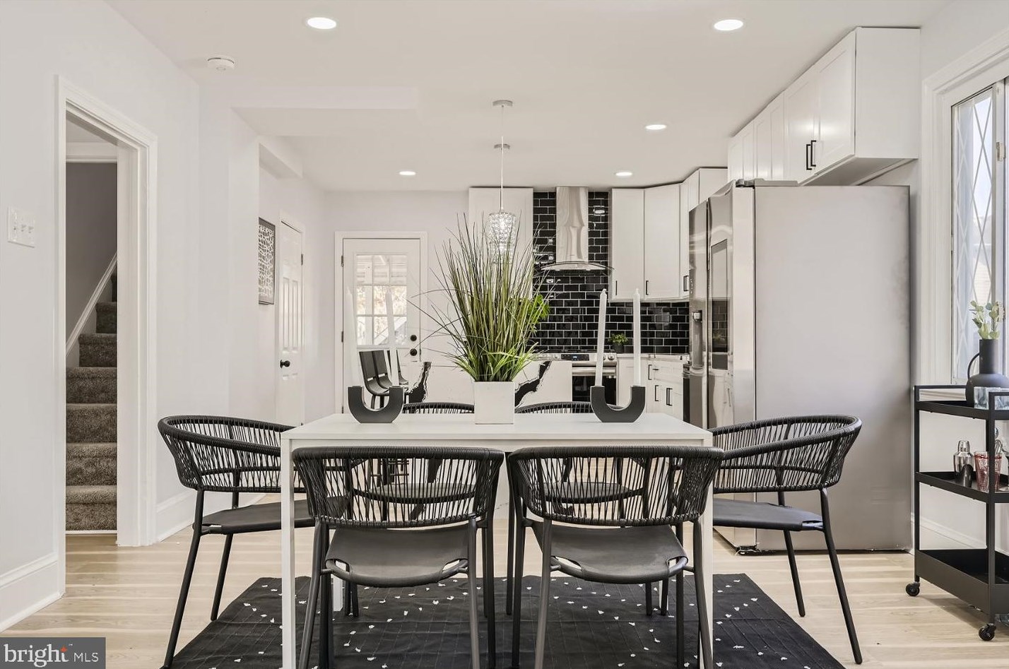 5318 The Alameda, Baltimore MD 21218-1359 exterior