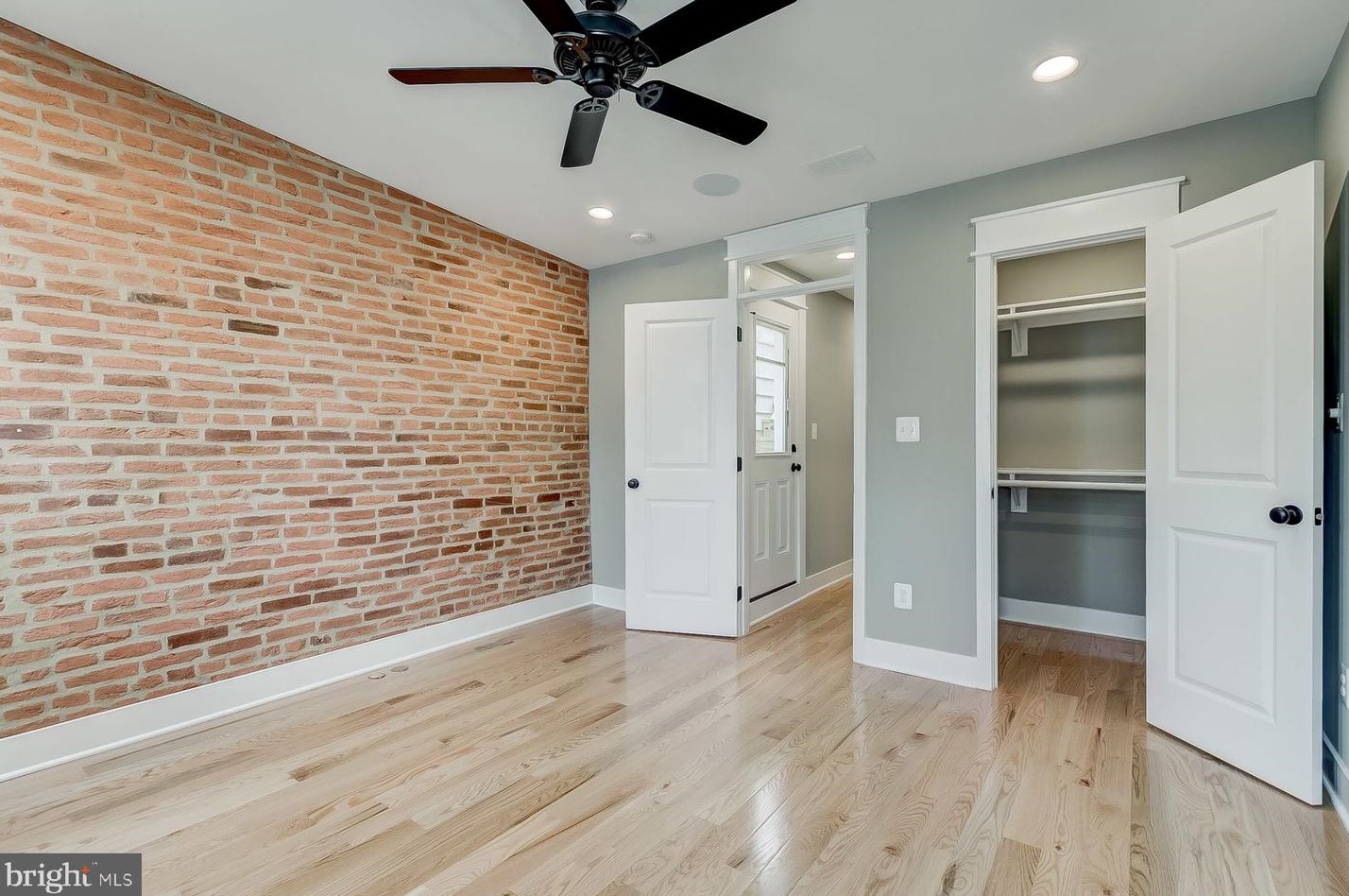 2921 Dillon St, Baltimore MD  21224-4834 exterior