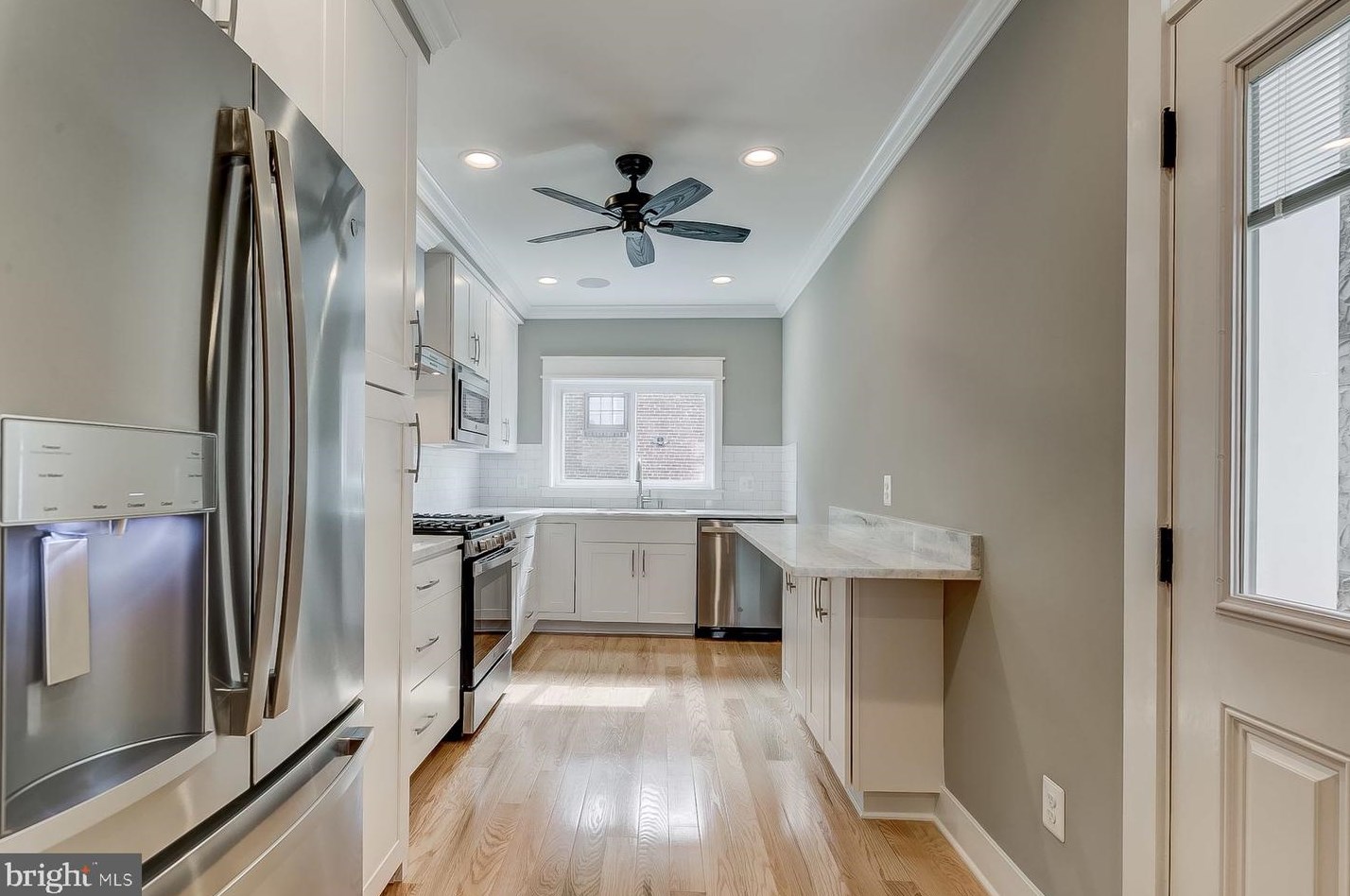 2921 Dillon St, Baltimore MD  21224-4834 exterior