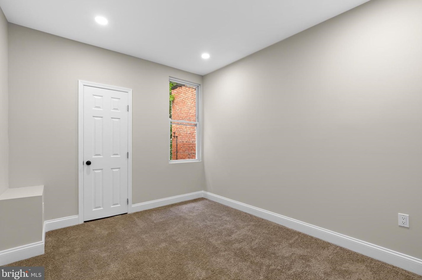 2016 Dukeland St, Baltimore MD  21216-3128 exterior