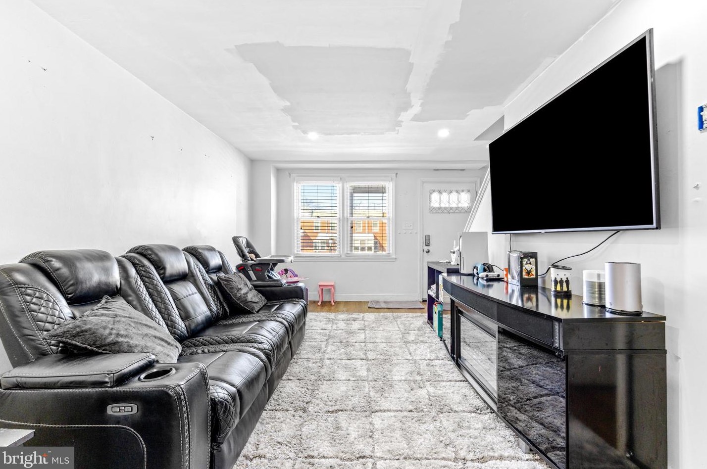 3709 Greenvale Rd, Baltimore MD  21229-5147 exterior