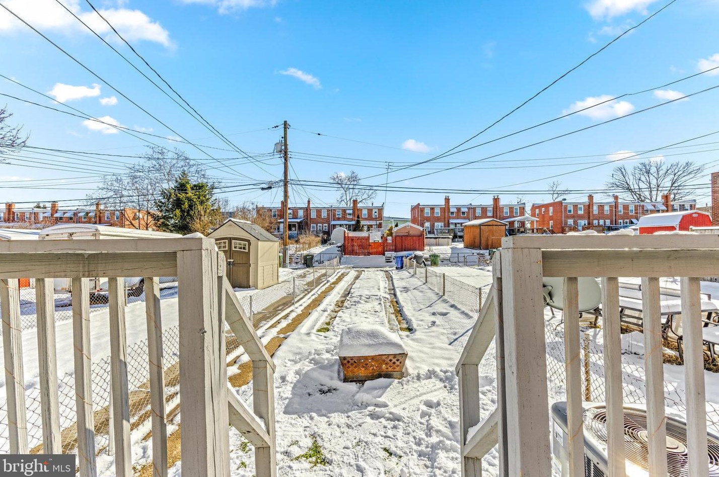 3709 Greenvale Rd, Baltimore MD  21229-5147 exterior