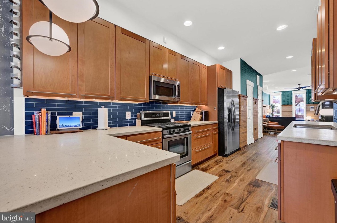 1619 Charles St, Baltimore MD  21230-4416 exterior