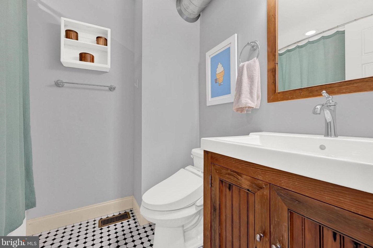 1619 Charles St, Baltimore MD  21230-4416 exterior