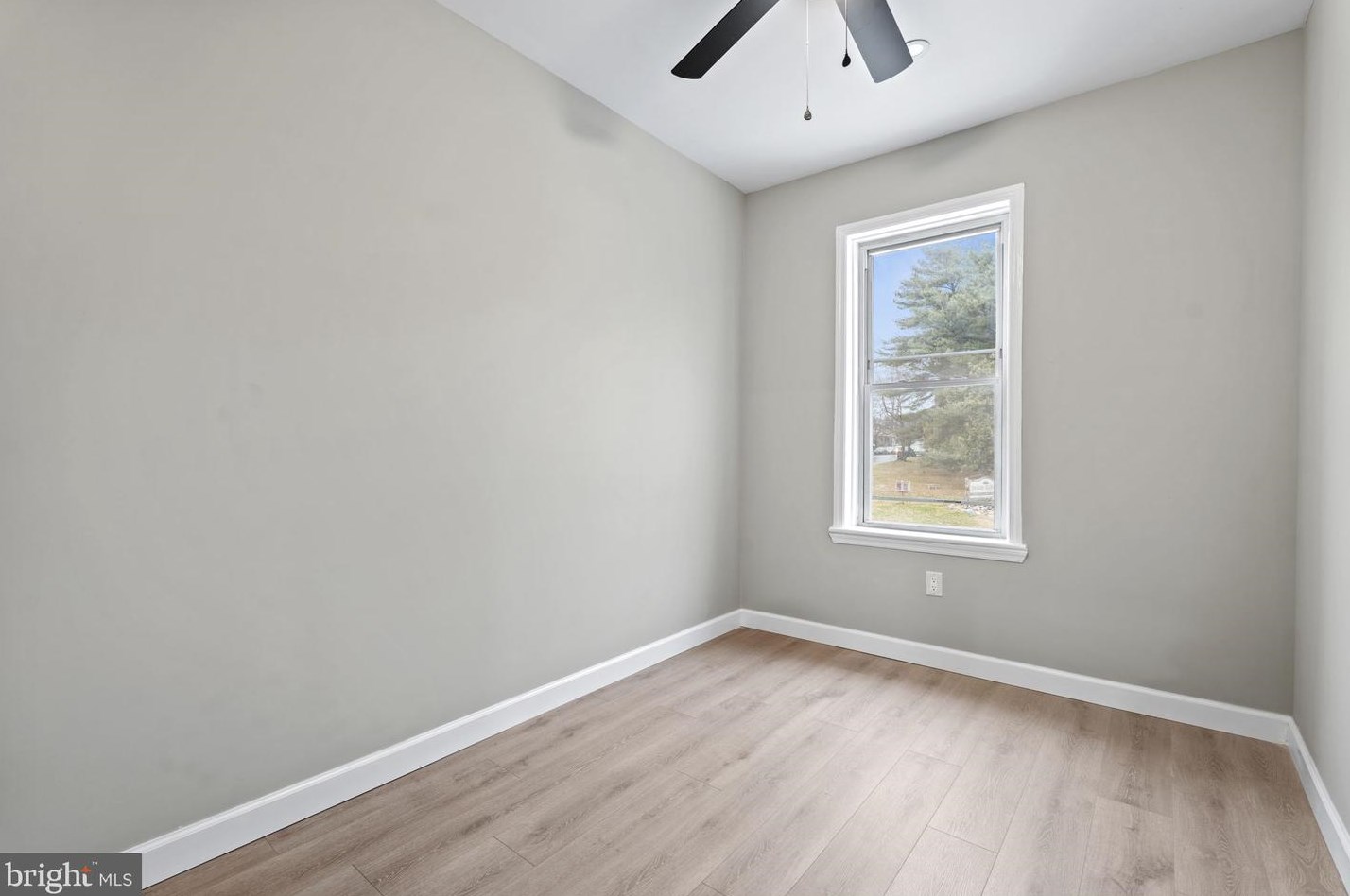 3715 Belair Rd, Baltimore MD  21213-1228 exterior