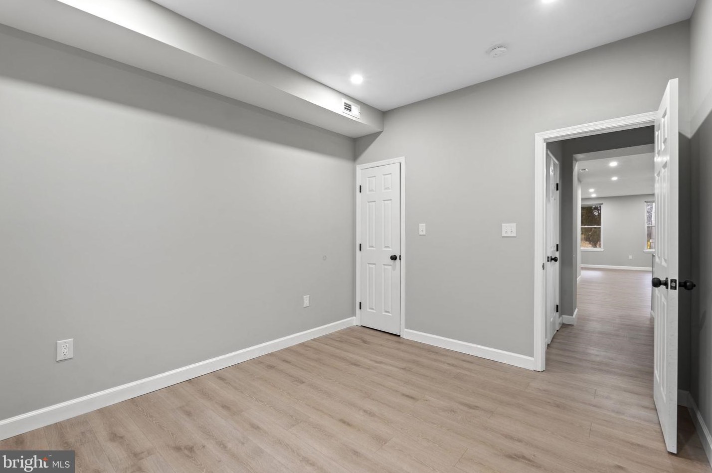 3715 Belair Rd, Baltimore MD  21213-1228 exterior