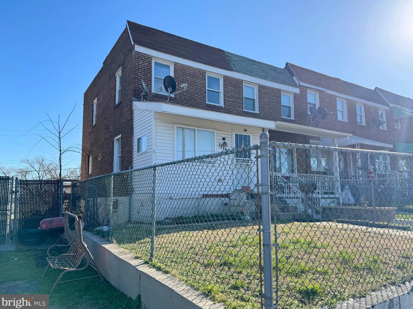 1715 Malvern St, Baltimore, MD 21224-6240