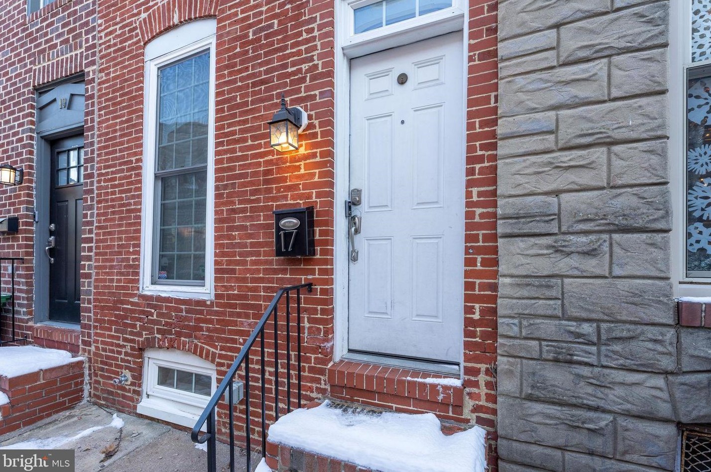 17 Glover St, Baltimore MD  21224-1140 exterior