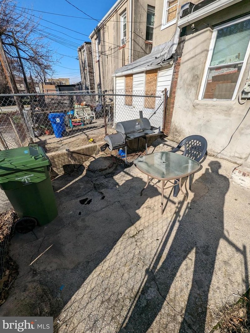 1017 Preston St, Baltimore MD  21202-5611 exterior