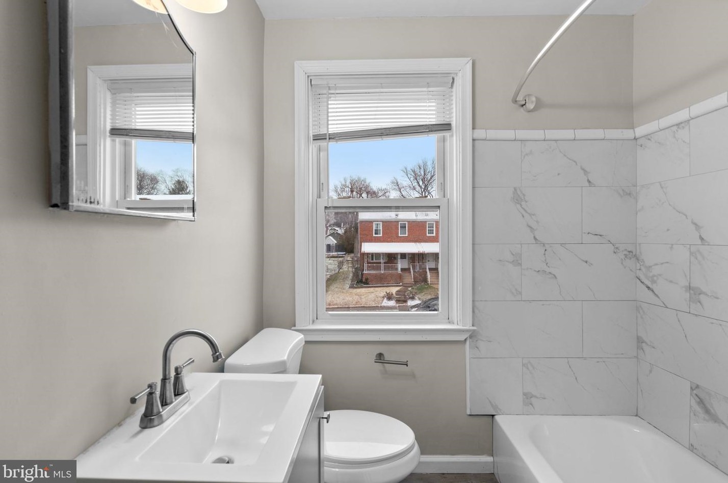 3121 Woodring Ave, Baltimore MD  21234-7830 exterior